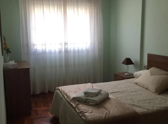 Paseo Do Maceiras * Redondela